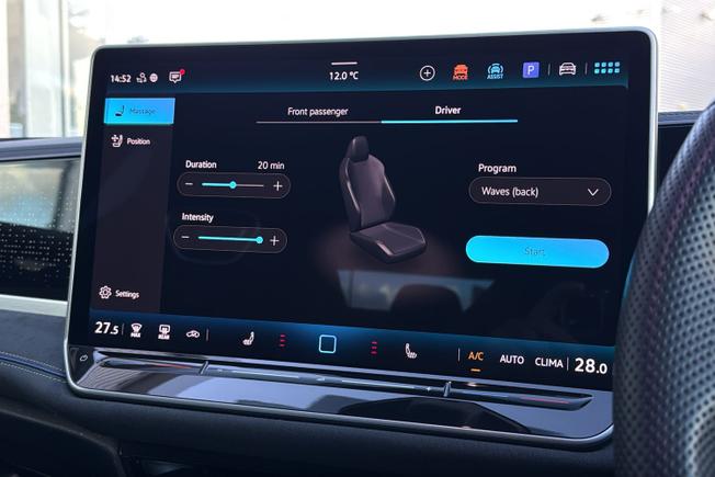 VOLKSWAGEN Passat Photo 32