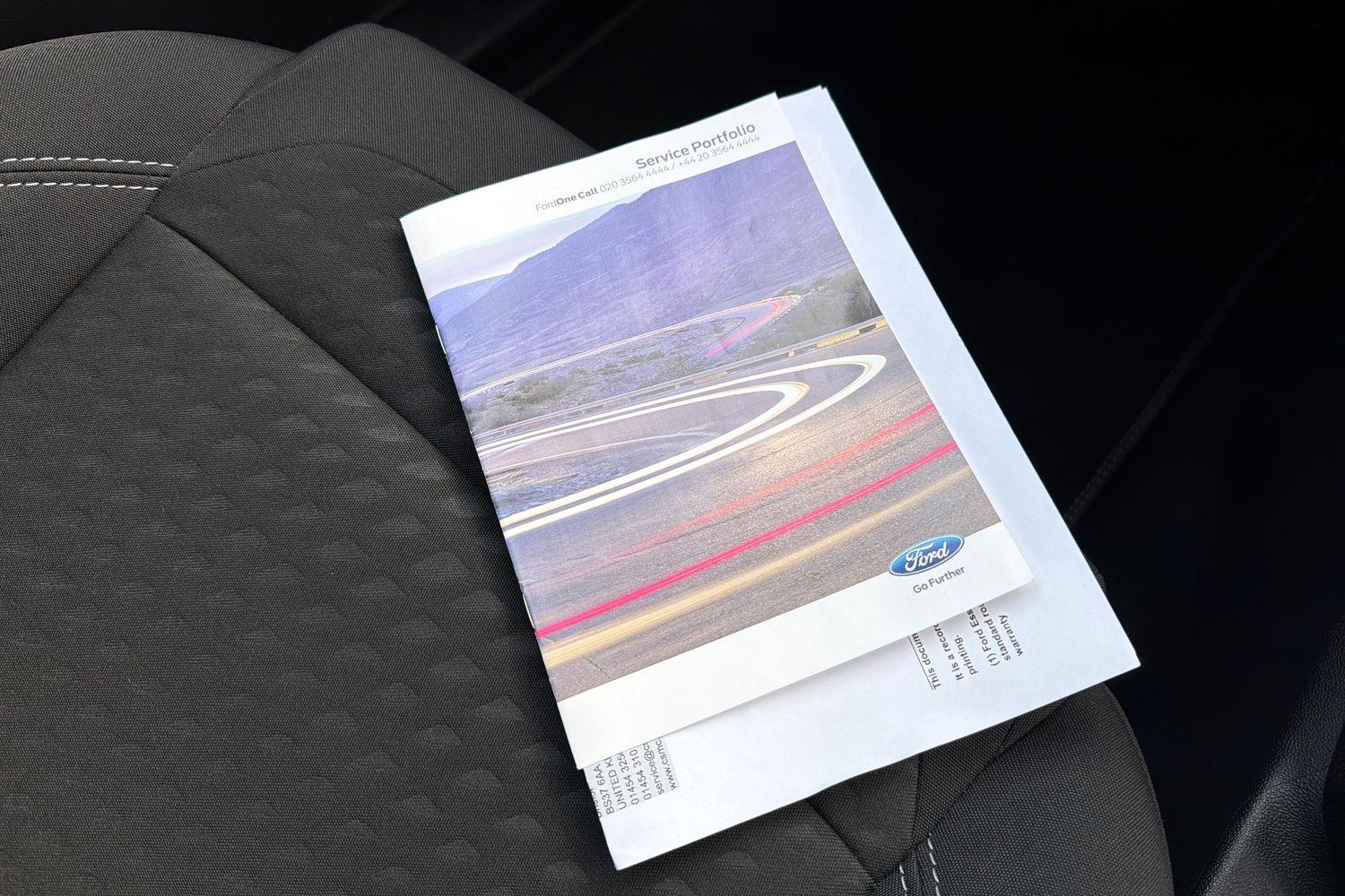 Ford FIESTA Photo 21