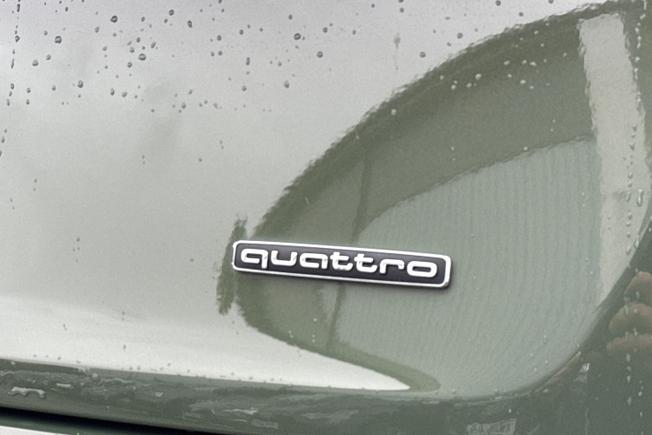 AUDI Q5 Photo 29