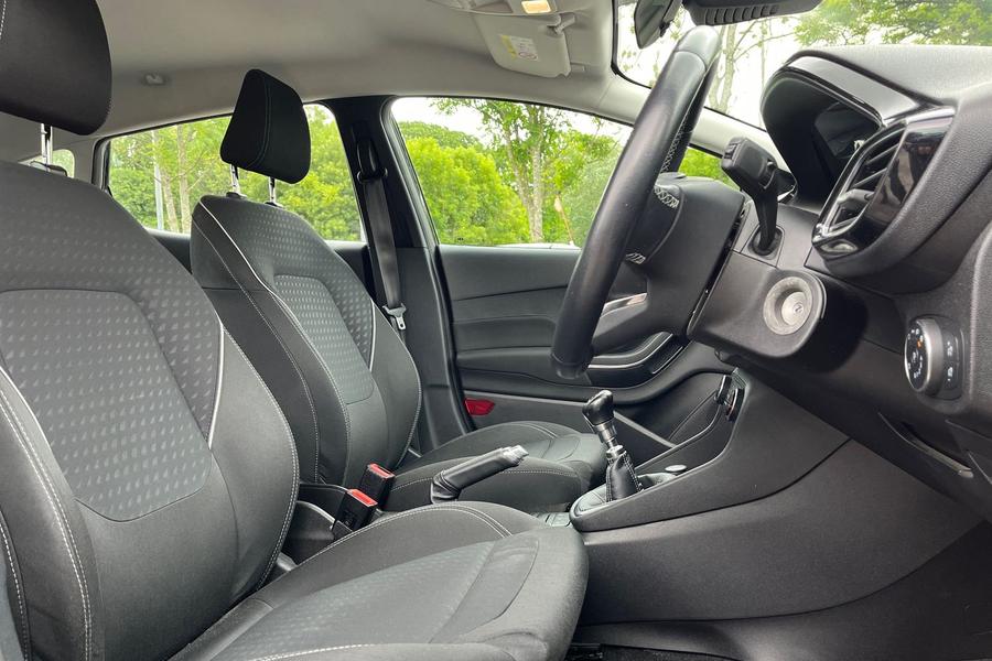 Ford Fiesta Photo autoimg-463842e2cd6b6a0dade3d7aaa44413d42d5db28e.jpg