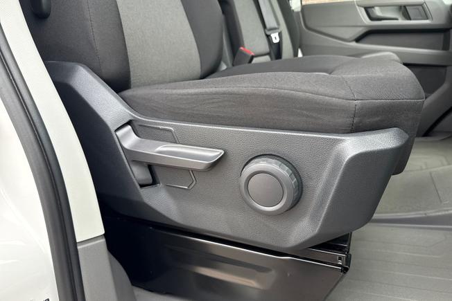 VOLKSWAGEN Crafter Photo 35