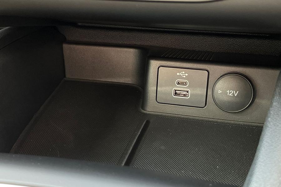 Ford FOCUS Photo autoimg-463930316490943b08c2bb0e254cc3e4e7e3b3ab.jpg