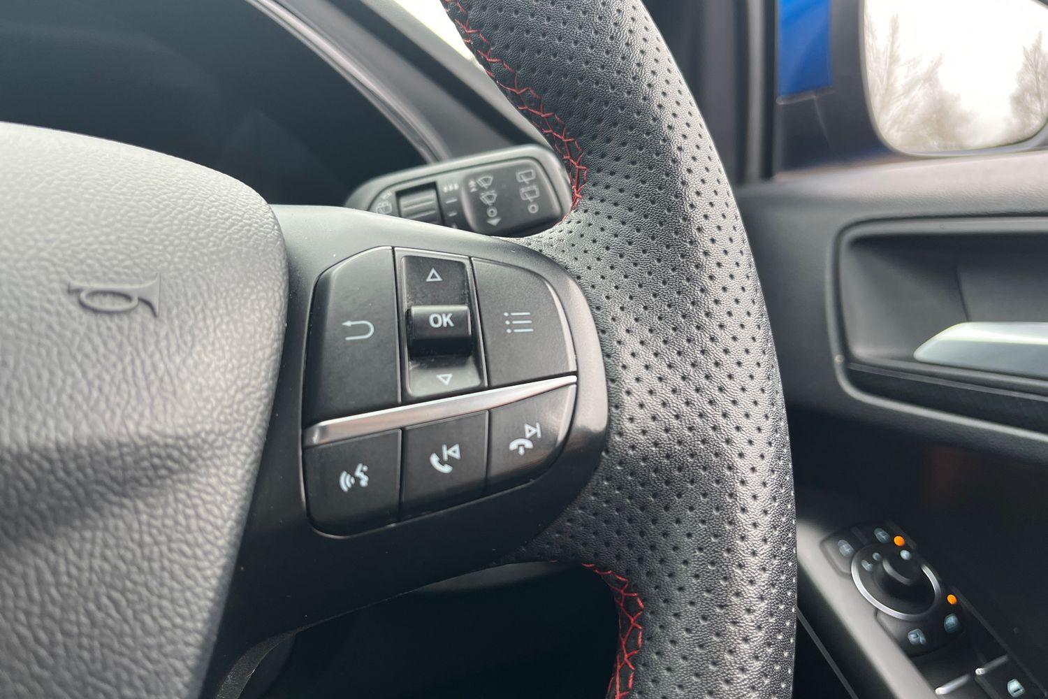 Ford FOCUS Photo 35