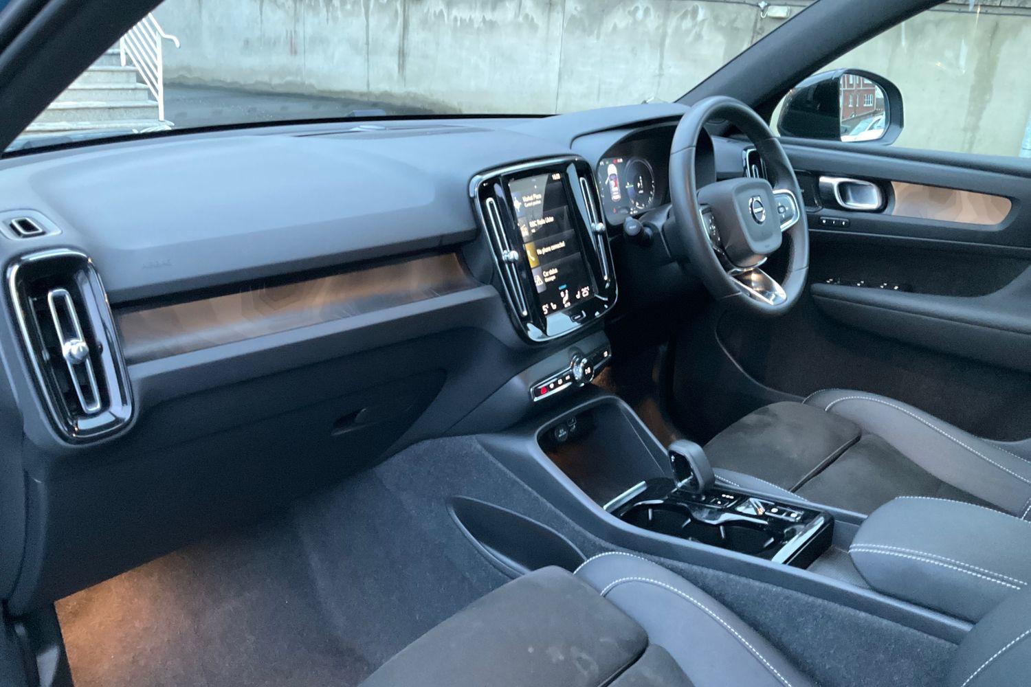 Volvo XC40 Photo 17