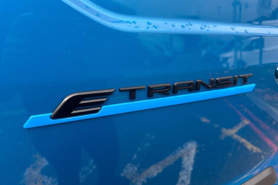 Used Ford E-TRANSIT COURIER 17