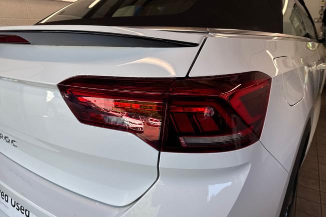 VOLKSWAGEN T-Roc Photo 18