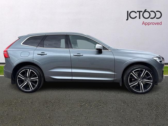 VOLVO XC60 Photo 4