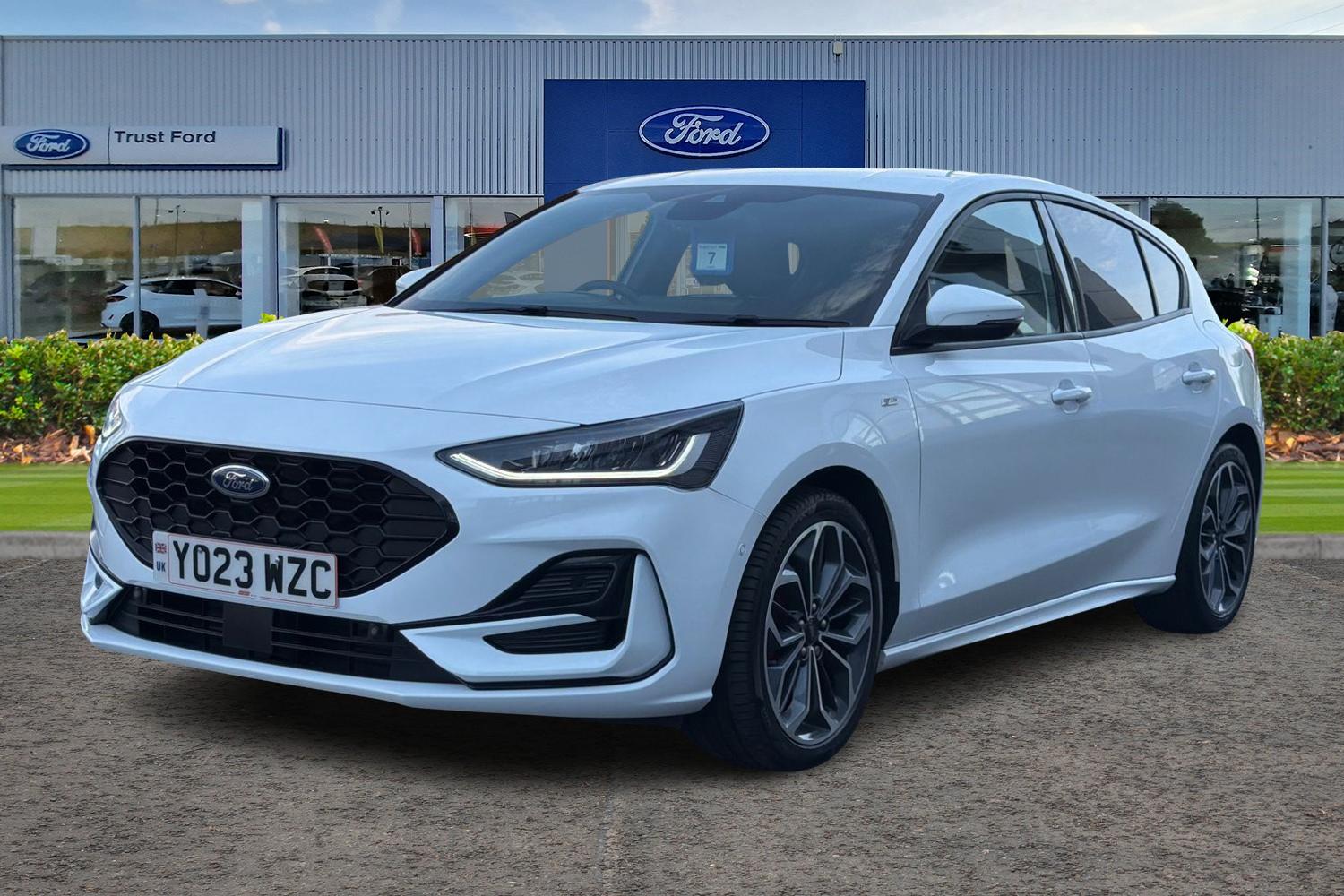 Ford FOCUS Photo 4