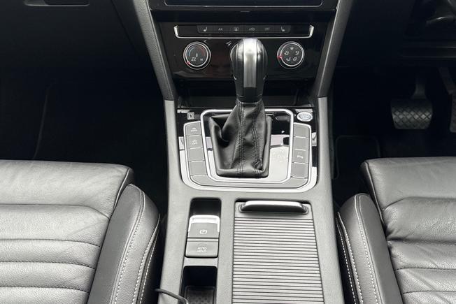 Volkswagen Passat Photo 26