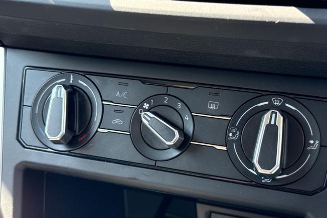Volkswagen Polo Photo 34