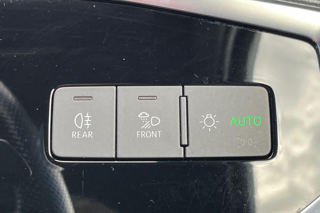 AUDI Q3 Photo 32