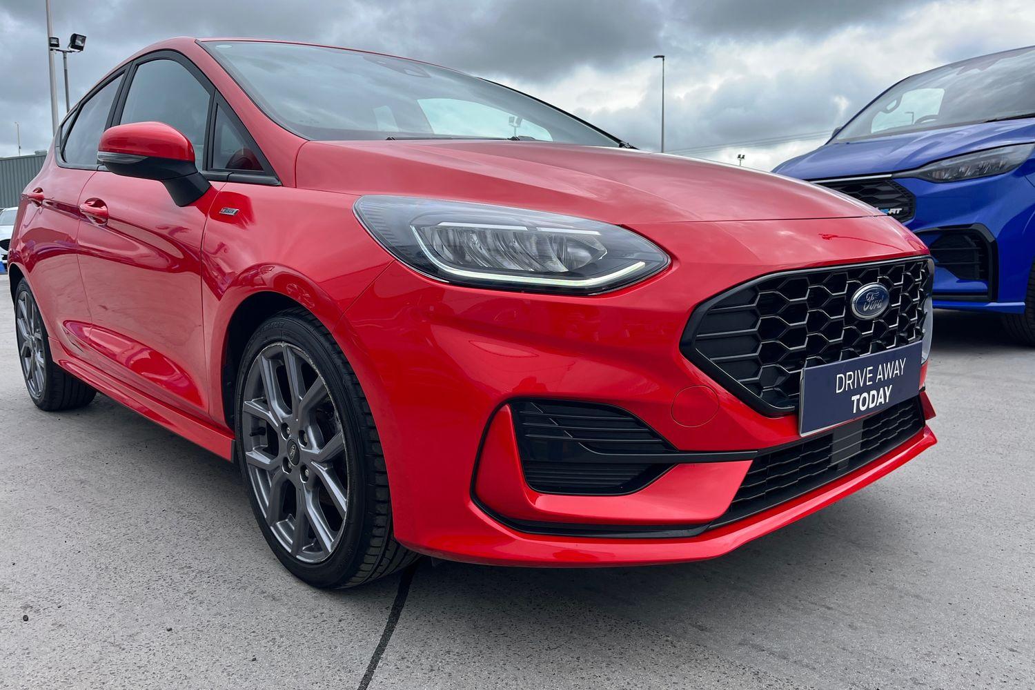 Ford FIESTA Photo 22