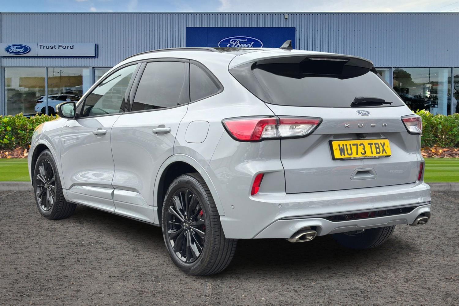 Ford Kuga Photo 1