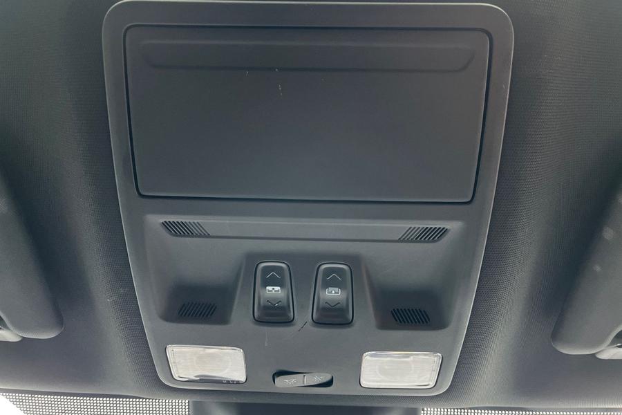 Ford Focus Photo autoimg-46502e26325b46c288a71db3c22c3fe87b195add.jpg