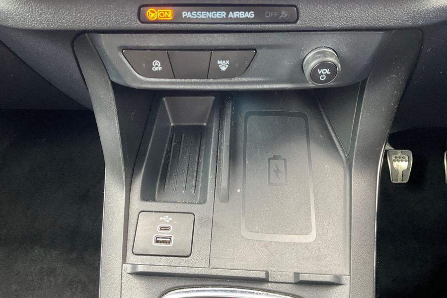 Ford Puma Photo autoimg-465260f53c017938bd45c267907a9a9dc2c542f2.jpg