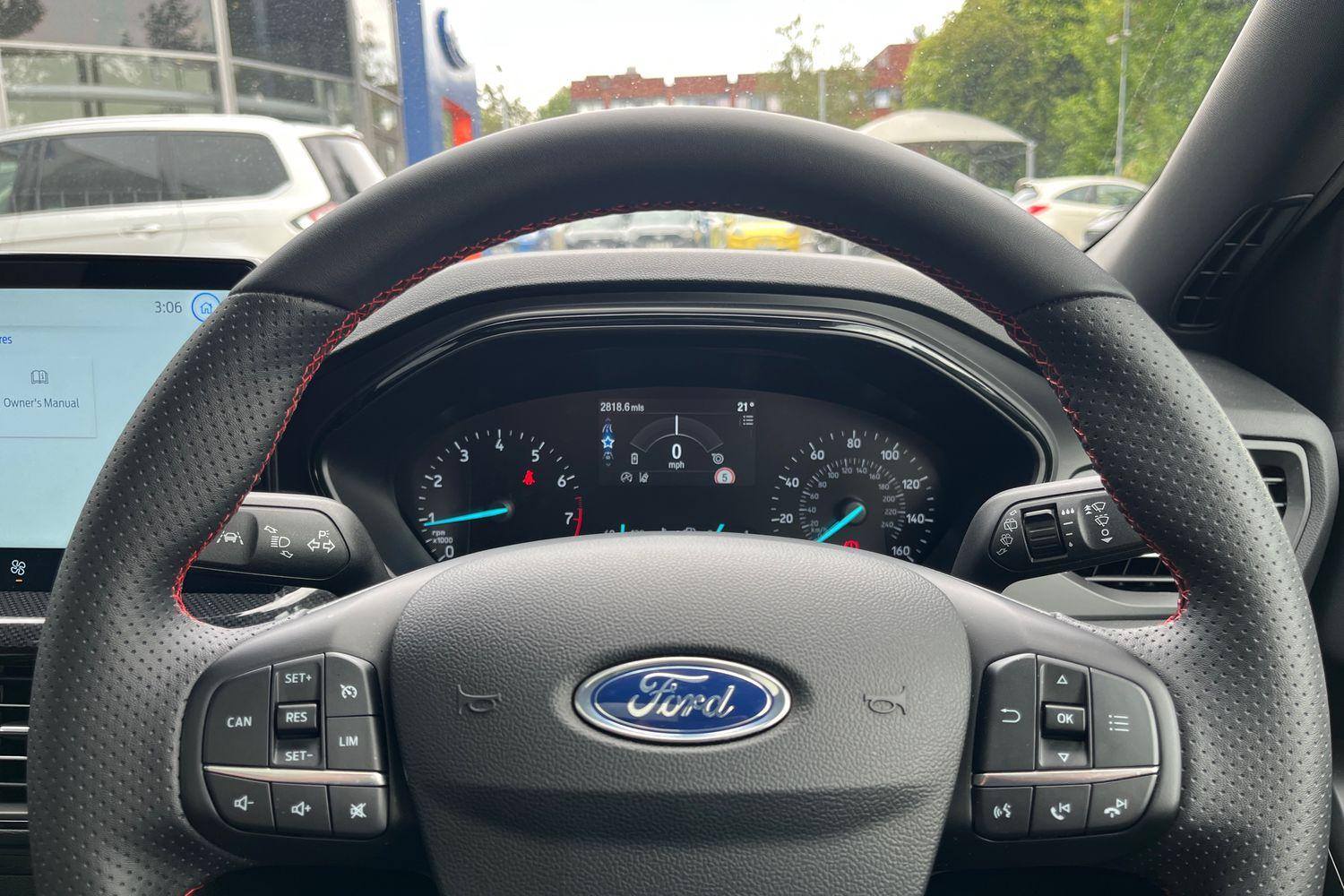 Ford FOCUS Photo 11