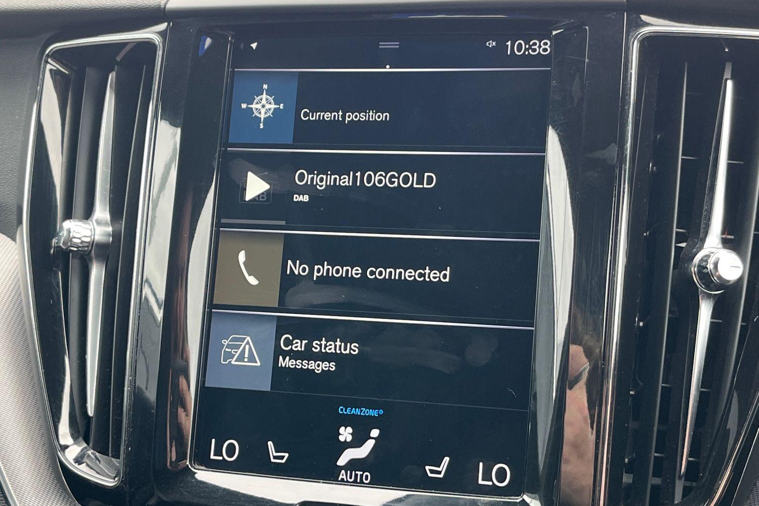 Volvo XC60 Photo 24