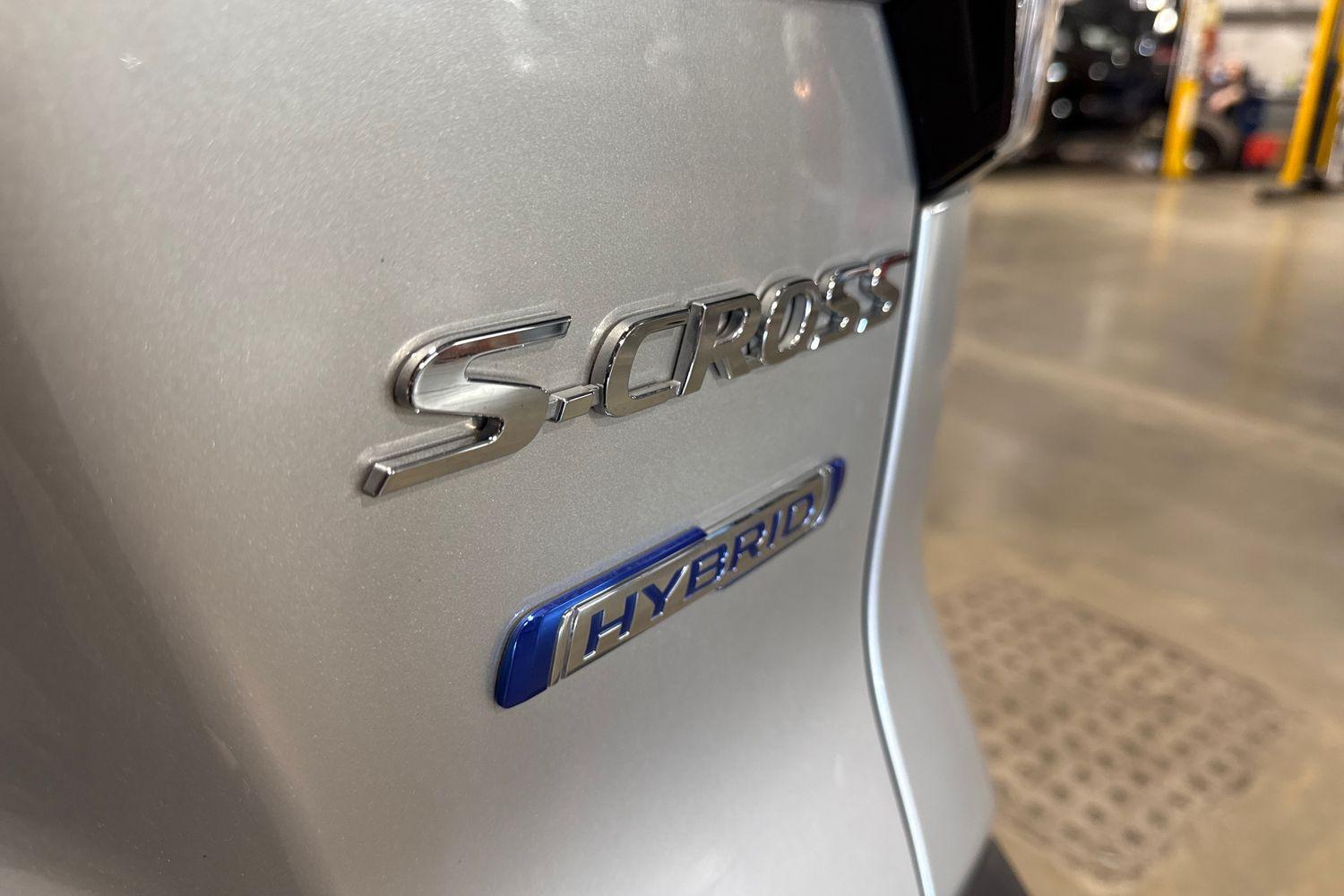 Suzuki S-Cross Photo 41