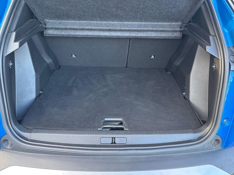 Used Peugeot E-2008 KP72YBU 33