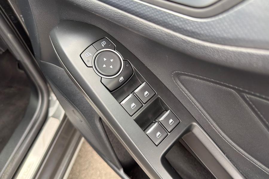 Ford Focus Photo autoimg-4664412e7d6392db2c117a595f6ebe4a81187b50.jpg