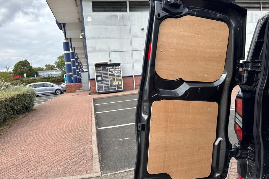 Used Ford TRANSIT CUSTOM WV26YCP 9