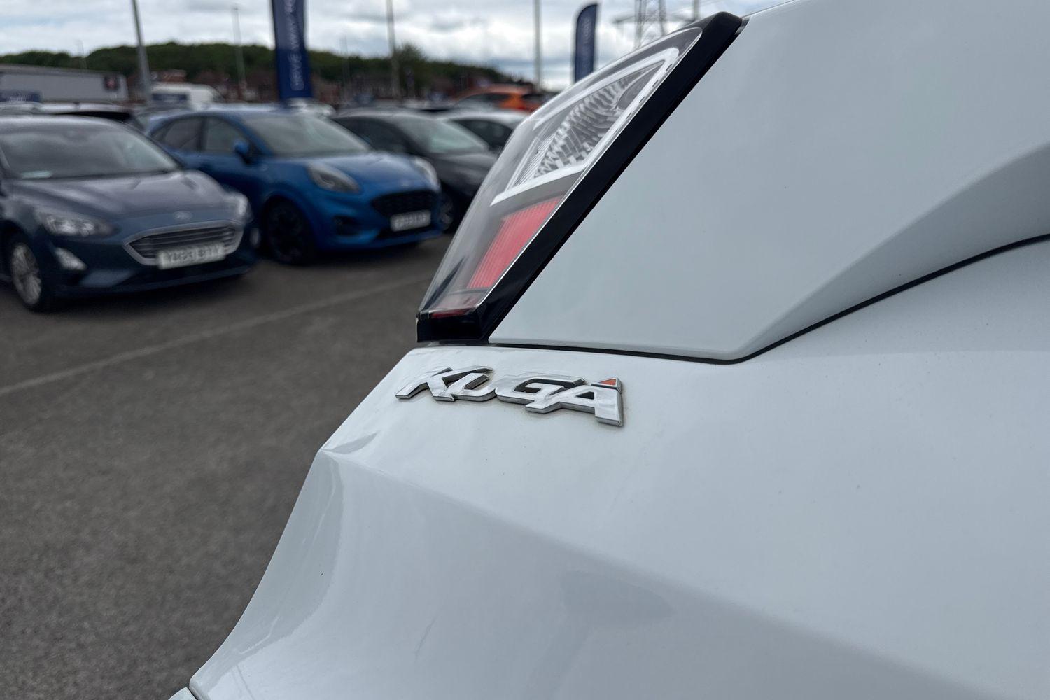 Ford KUGA Photo 39