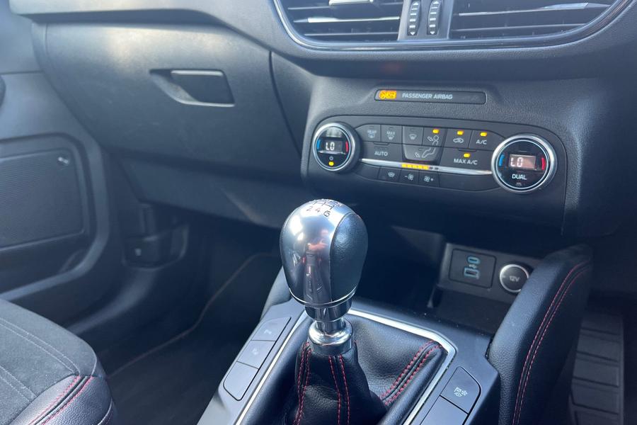Ford KUGA Photo autoimg-466cc5e10b6569b4c2b483a54cc67e9eb187df6a.jpg