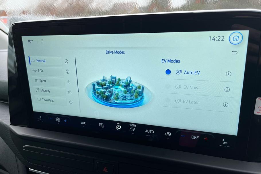 Used Ford TRANSIT CUSTOM WO25UPX 37