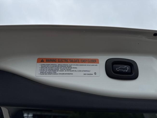 MITSUBISHI Outlander Photo 22