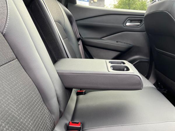 Nissan Qashqai Photo autoimg-46723de83bccb3339799e222a19a50f191b0bf55.jpg