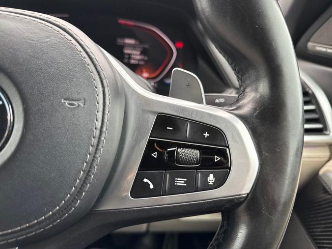 BMW X6 Photo 17