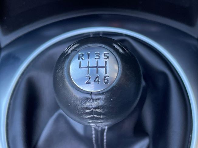 MAZDA MX-5 Photo 49