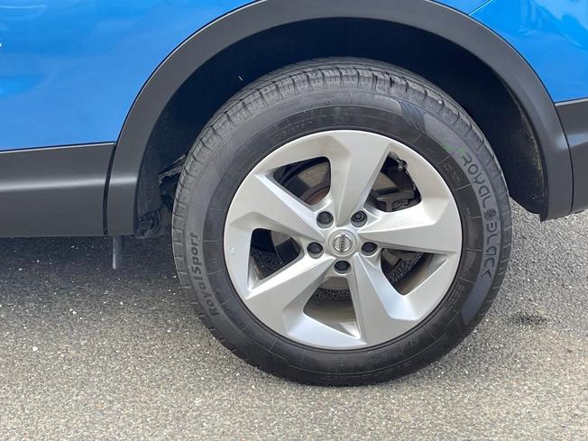 NISSAN Qashqai Photo 23