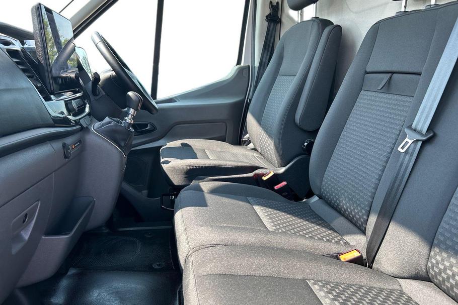 Used Ford TRANSIT WV26UOW 11