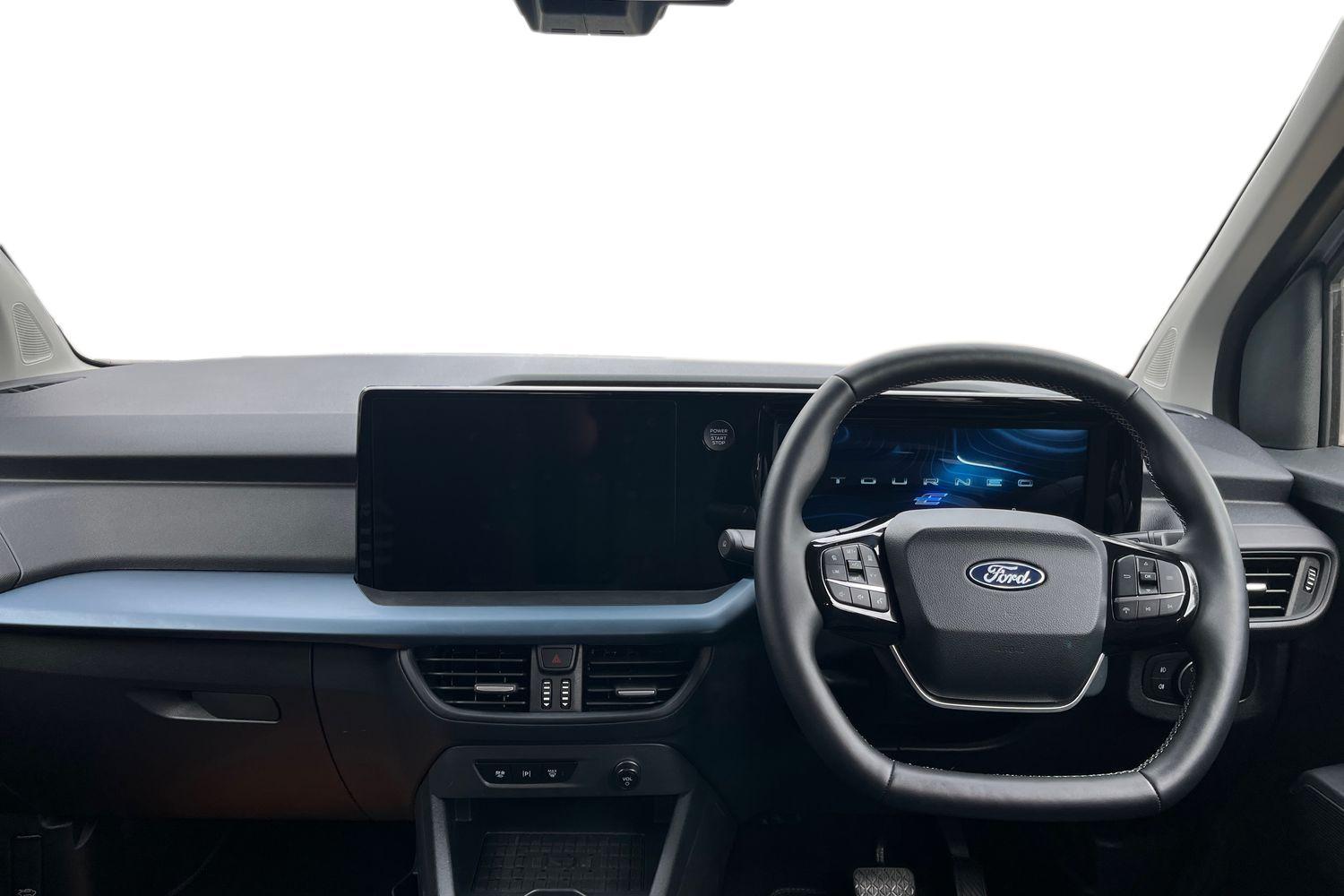 Ford E-TOURNEO COURIER Photo 9