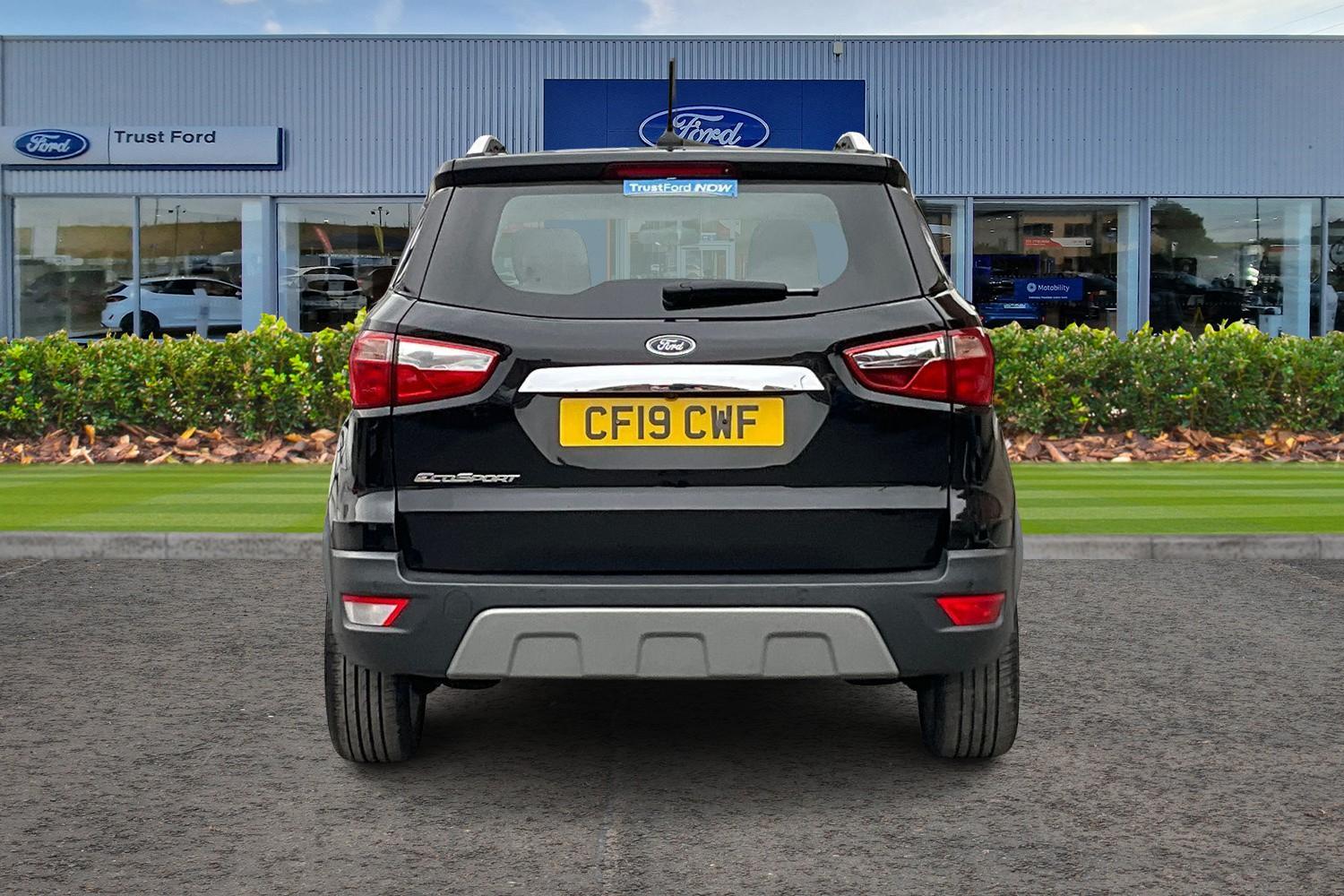 Ford ECOSPORT Photo 6
