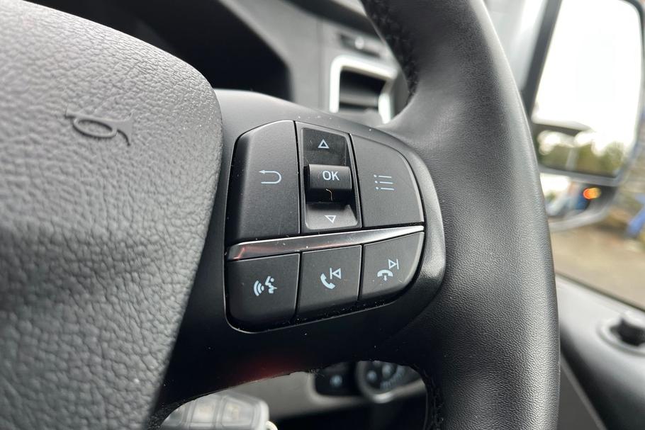 Used Ford TRANSIT CUSTOM MD72FYB 19