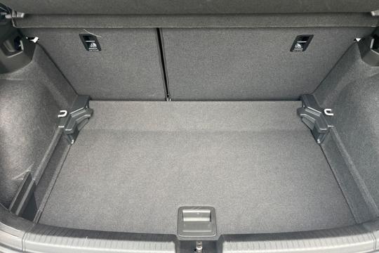 Volkswagen Polo Photo autoimg-46899d3d022cc22bb042e9307638e4781bb96960.jpg