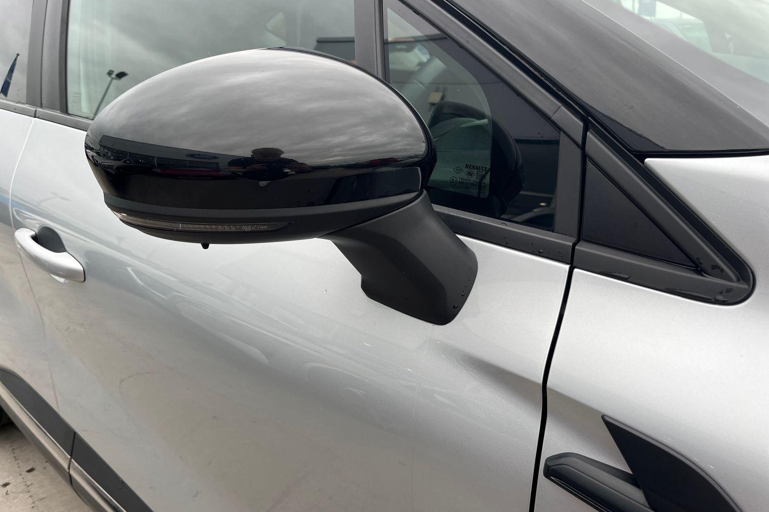 Renault CAPTUR Photo 23