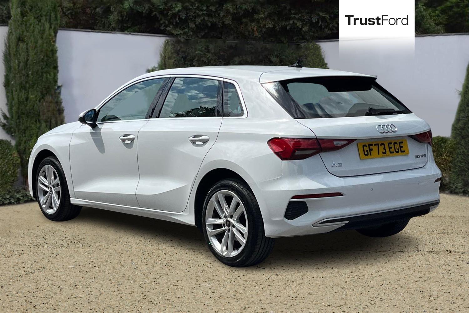 Audi A3 Photo 1