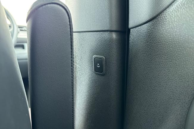 VOLKSWAGEN Id. Buzz Photo 48