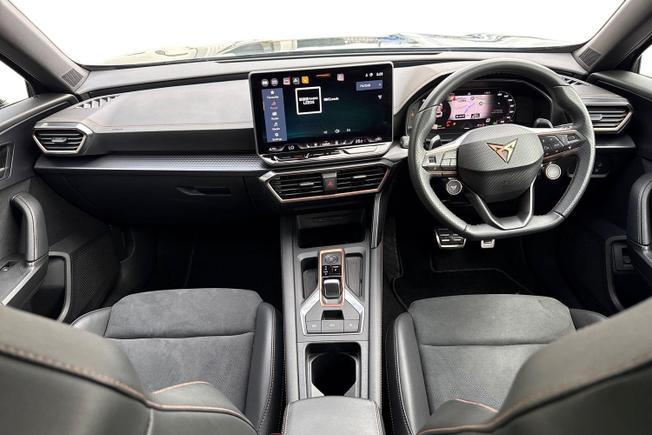 CUPRA FORMENTOR Photo 10