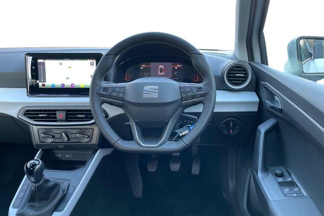 SEAT Arona Photo 11