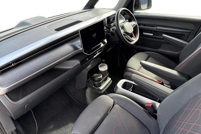 VOLKSWAGEN Id. Buzz Photo 2