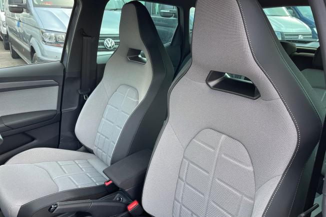 SEAT Arona Photo 22