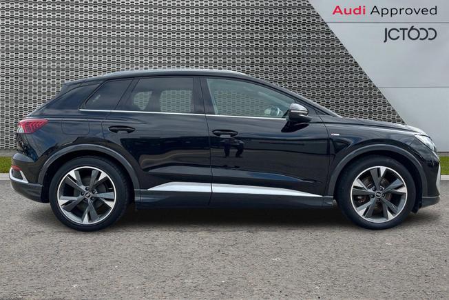 Audi Q4 E-Tron Photo 4