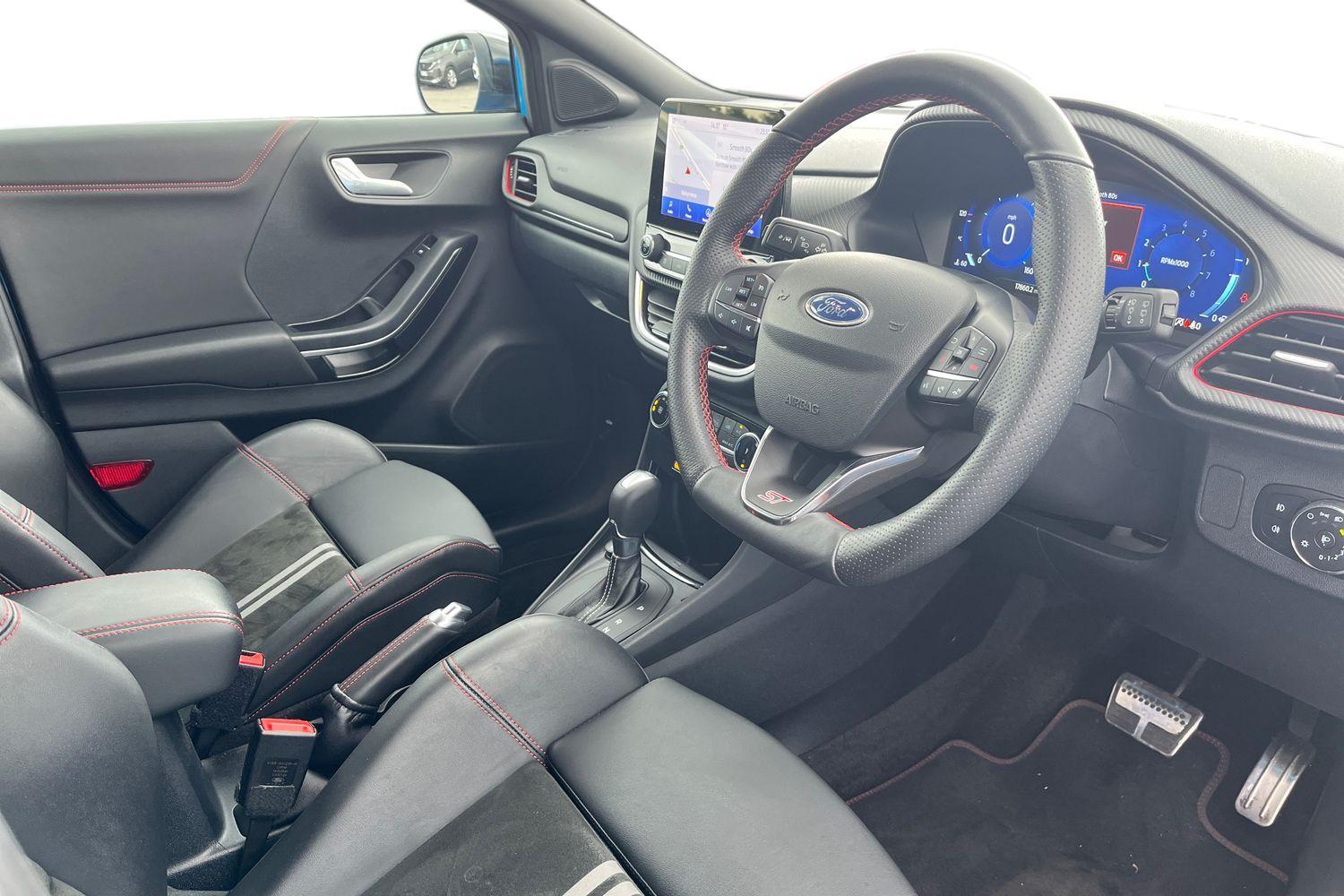 Ford PUMA Photo 8
