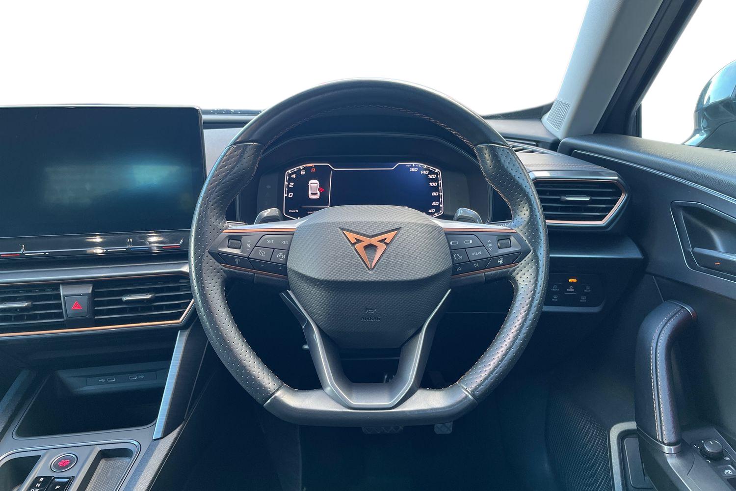 CUPRA FORMENTOR Photo 10