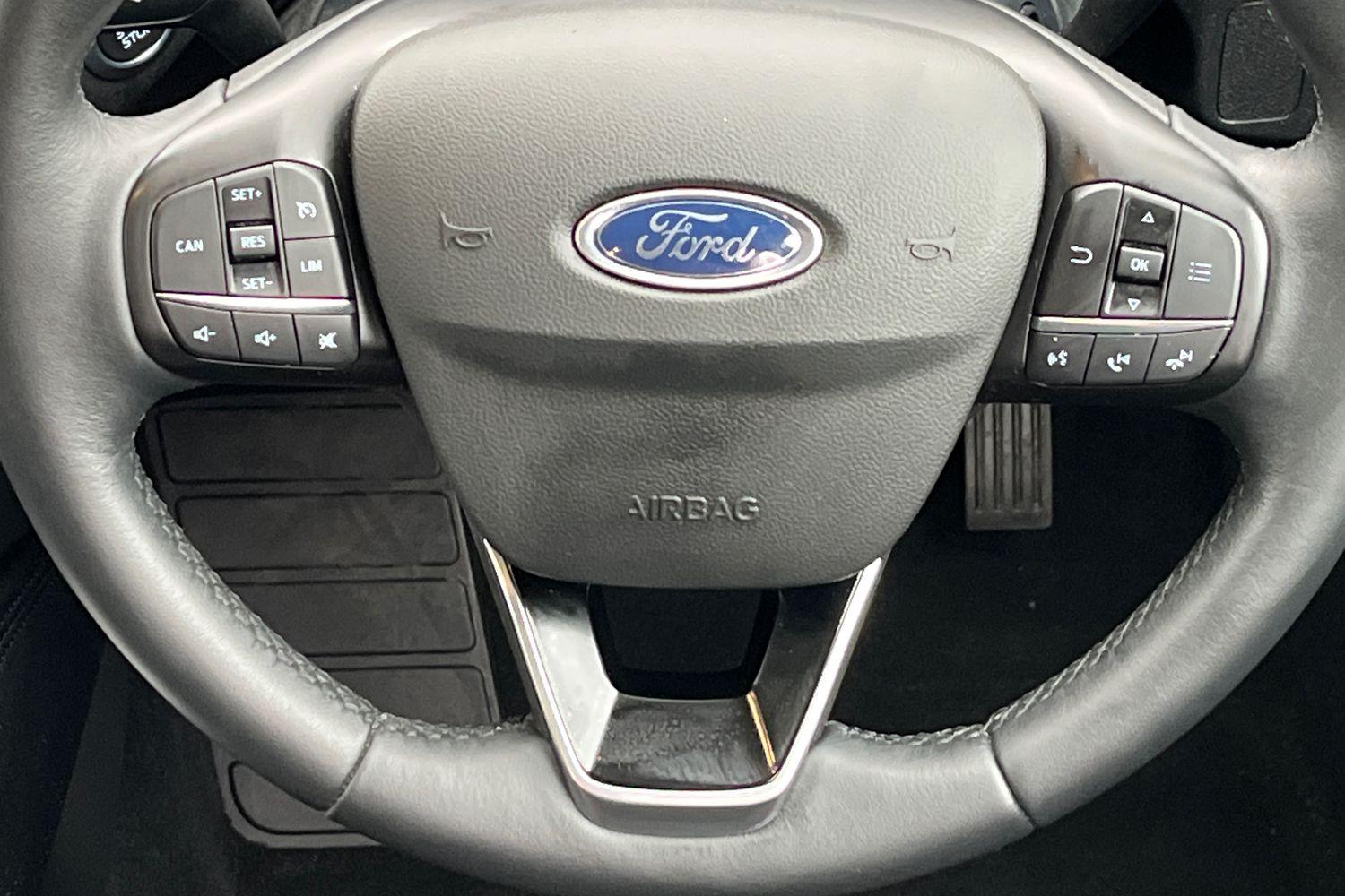 Ford FOCUS Photo 11