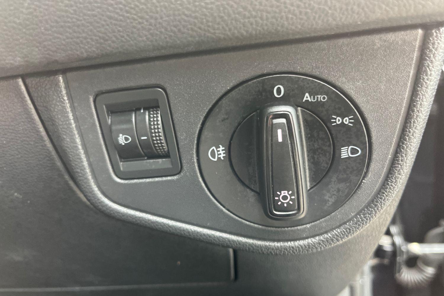 Volkswagen POLO Photo 30